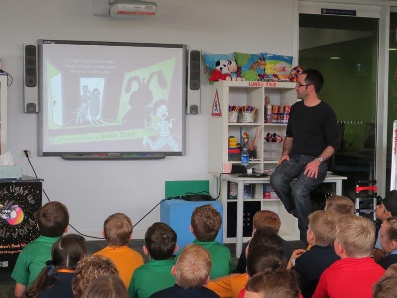 Visiting-Author---James-Foley---19-Aug-2015-(7)